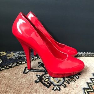 Ellie patent pump size 10 W
